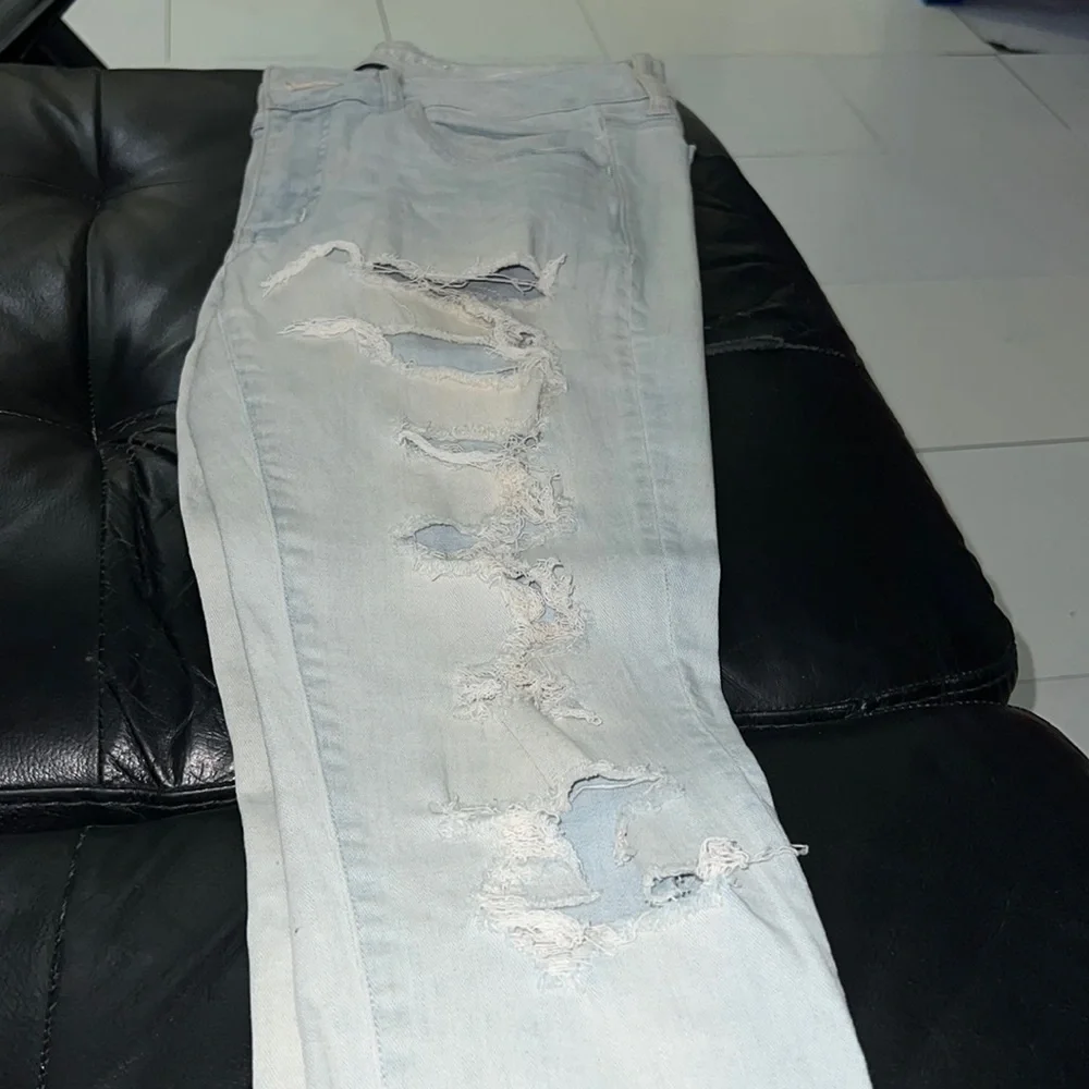 Jeans - Picture 1 of 4